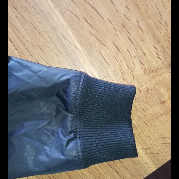 Black bomber jacket size small - Picture 6 of 6